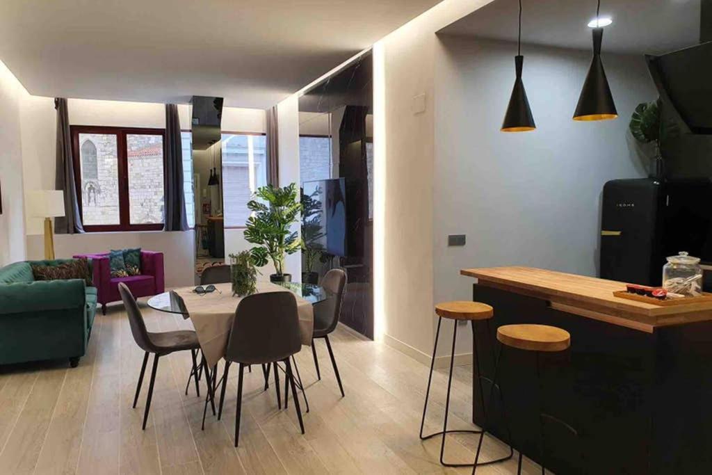 Miluisuites Loft And Spa Catedral. Σανταντέρ Εξωτερικό φωτογραφία