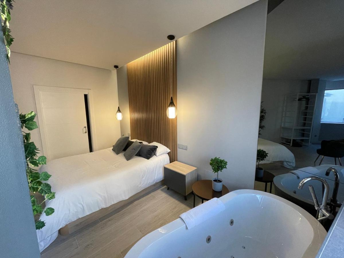 Miluisuites Loft And Spa Catedral. Σανταντέρ Εξωτερικό φωτογραφία